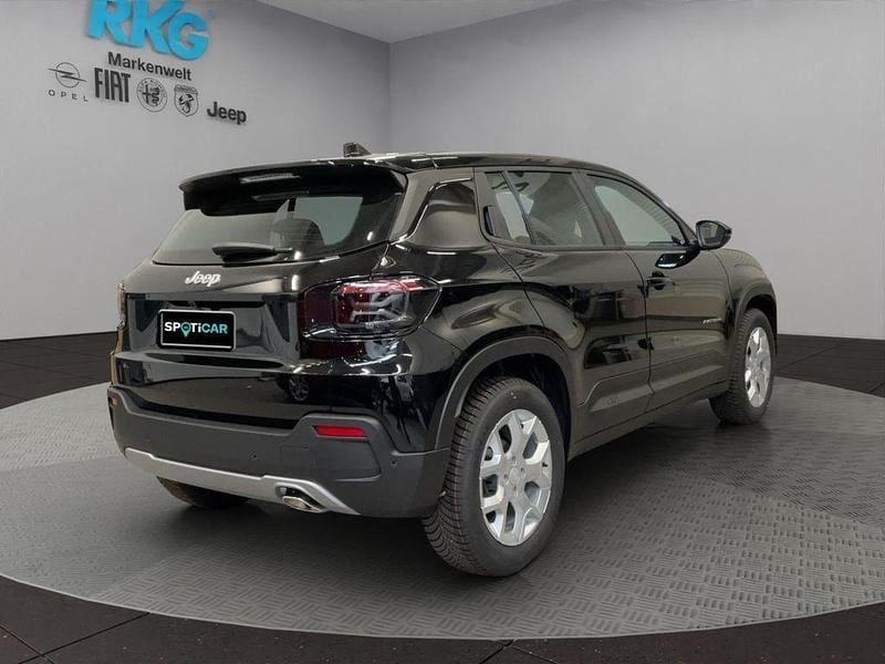 Neu Jeep Avenger Altitude 101 PS (74 kW) 2025 Schwarz SUV