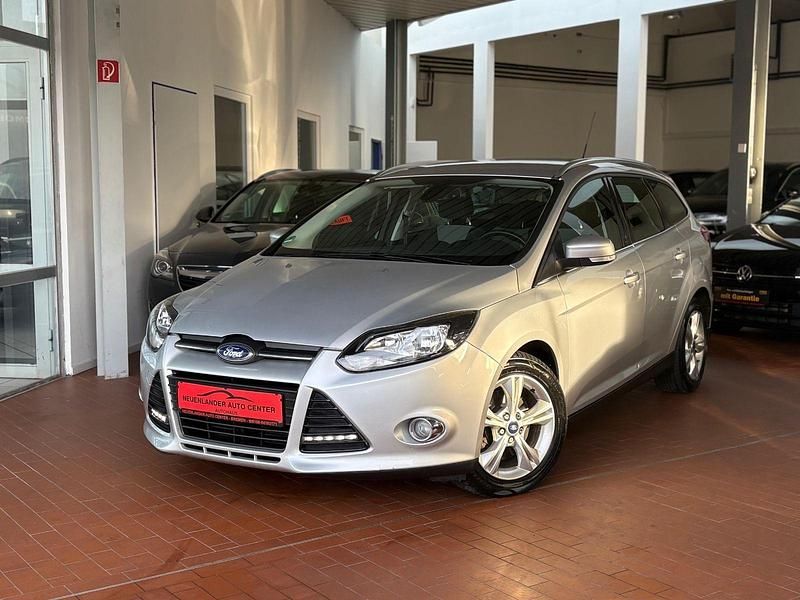 Gebraucht Ford Focus Champions Edition 140 PS (102 kW) 2012 Grau Kombi