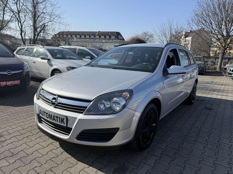 Gebraucht Opel Astra Edition 140 PS (102 kW) 2006 Starsilber iii m2 Kombi