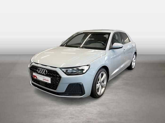 Pfeilgrau perleffekt Gebraucht 2022 Audi A1 Sportback Advanced Kleinwagen | 19.820 € (Guter Preis) - Bild 1/4