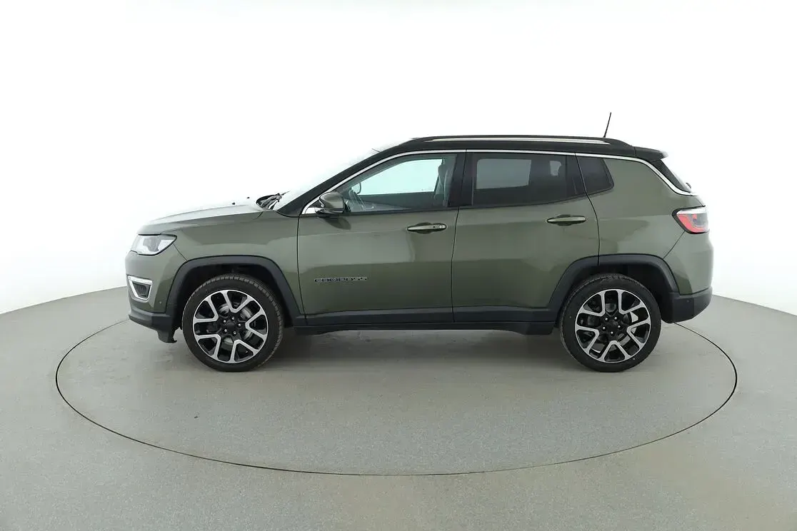 Gebraucht Jeep Compass Limited 140 PS (102 kW) 2018 Grün SUV