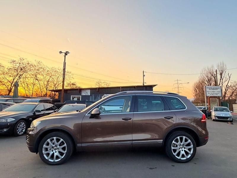 Gebraucht VW Touareg 204 PS (150 kW) 2012 Gold SUV
