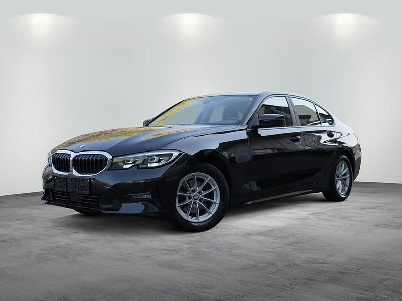 Gebraucht BMW 320 Advantage 190 PS (139 kW) 2020 Schwarz Limousine