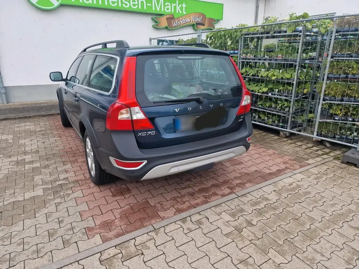 Usata Volvo XC70 200 CV (147 kW) 2008 Blu Station wagon
