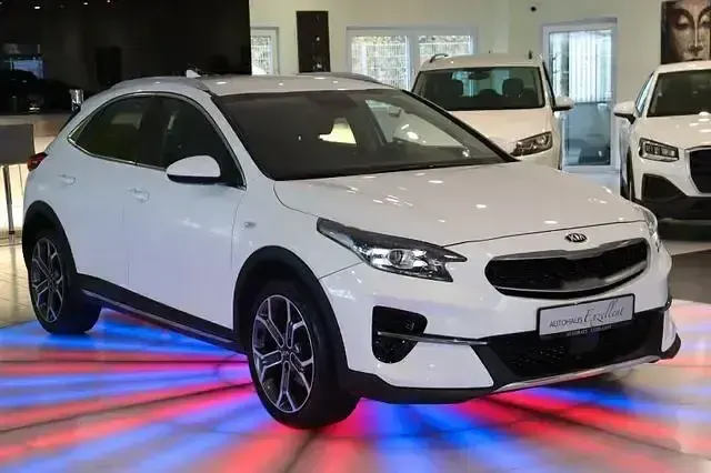 Gebraucht Kia XCeed 120 PS (88 kW) 2020 Weiß SUV