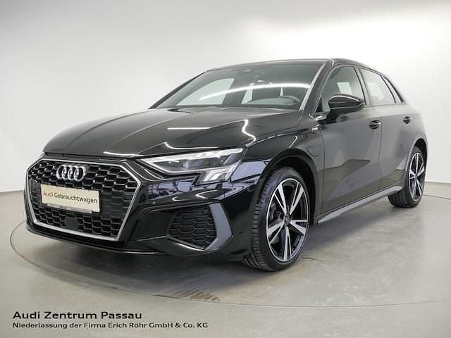 Mythosschwarz metallic Gebraucht 2021 Audi A3 Sportback e-tron S-Line Kleinwagen | 22.900 € (Fairer Preis) - Bild 1/4
