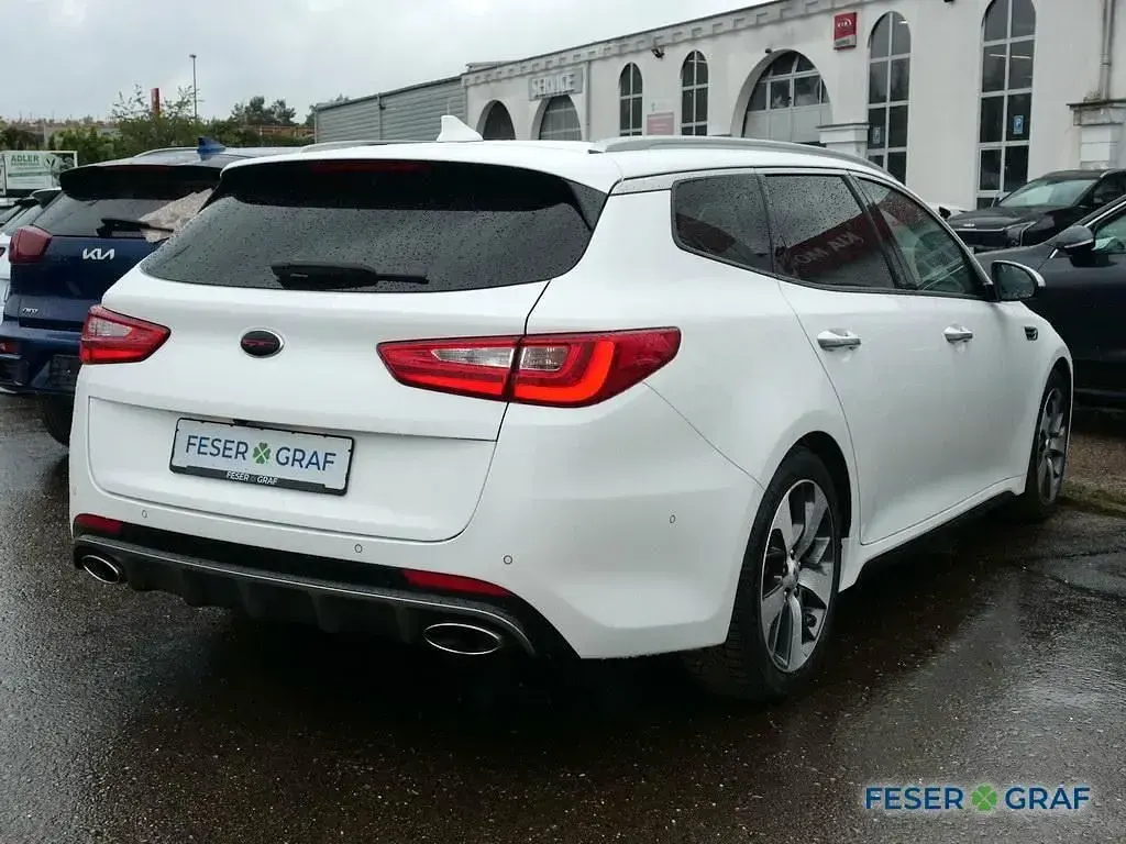 Gebraucht Kia Optima 245 PS (180 kW) 2018 Weiss Kombi
