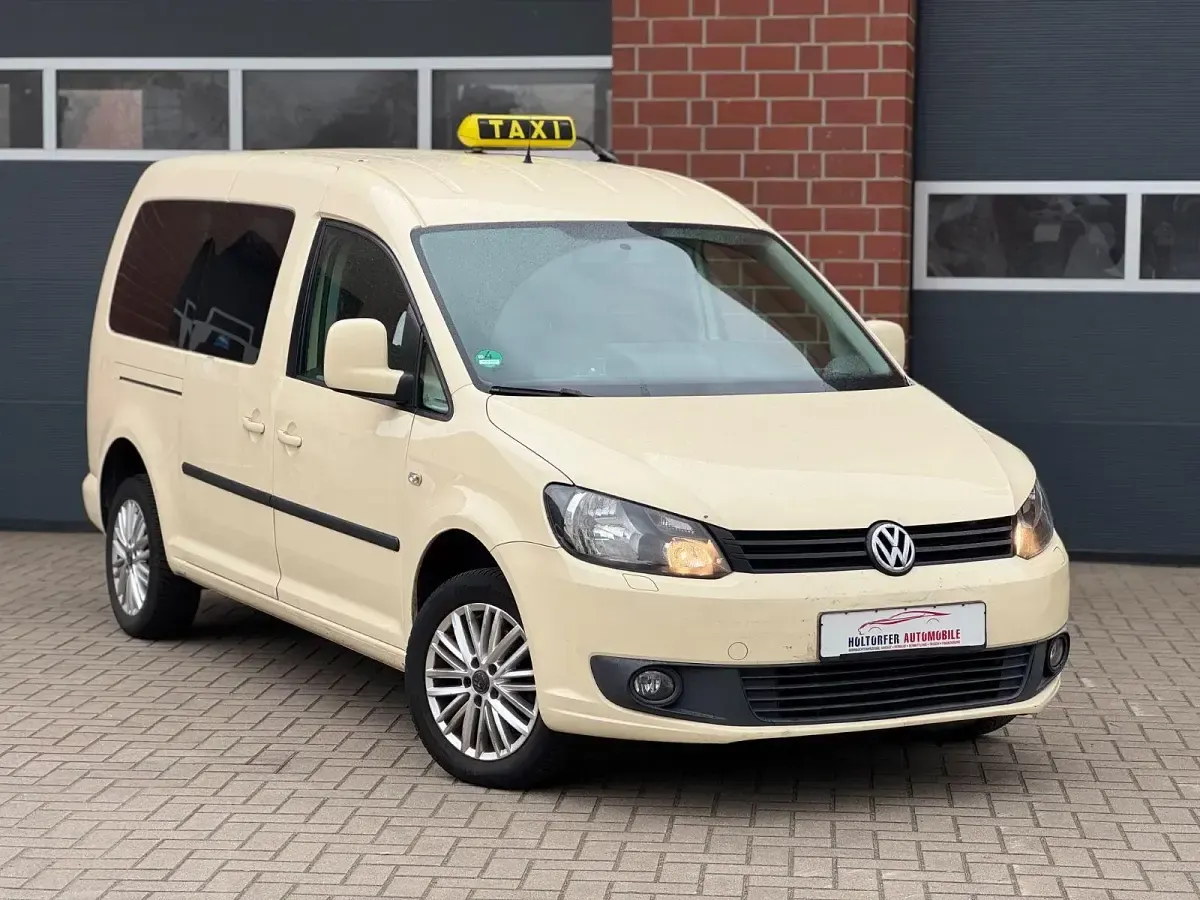 Gebraucht VW Caddy Maxi Trendline 102 PS (75 kW) 2015 Beige Van / Kleinbus