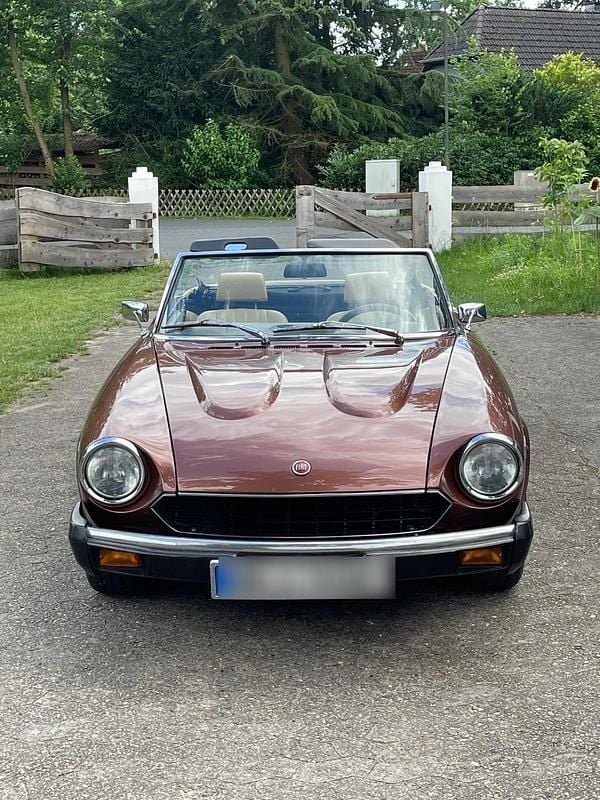 Braun Gebraucht 1985 Fiat 124 Cabrio | 16.000 € - Bild 1/4