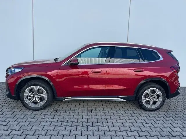 Gebraucht BMW X1 xLine 170 PS (125 kW) 2025 Rot SUV