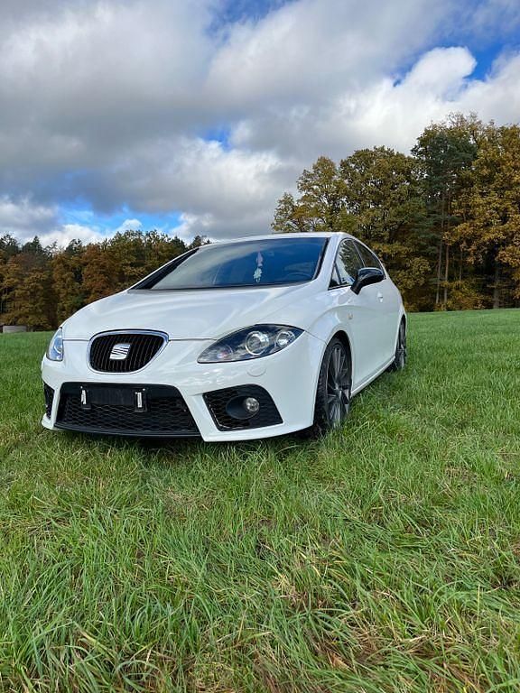 Gebraucht Seat Leon CUPRA 241 PS (177 kW) 2007 Weiß Kleinwagen