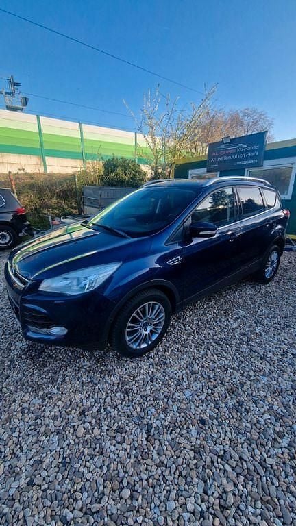 Gebraucht Ford Kuga Titanium 150 PS (110 kW) 2013 Blau SUV