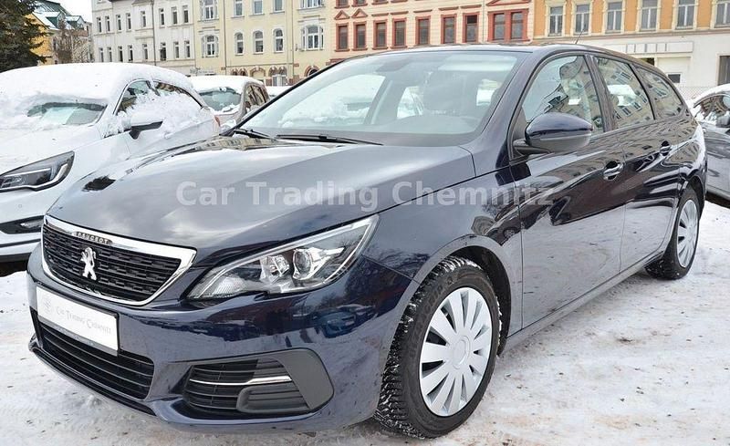 Gebraucht Peugeot 308 SW Active 131 PS (96 kW) 2020 Blau Kombi