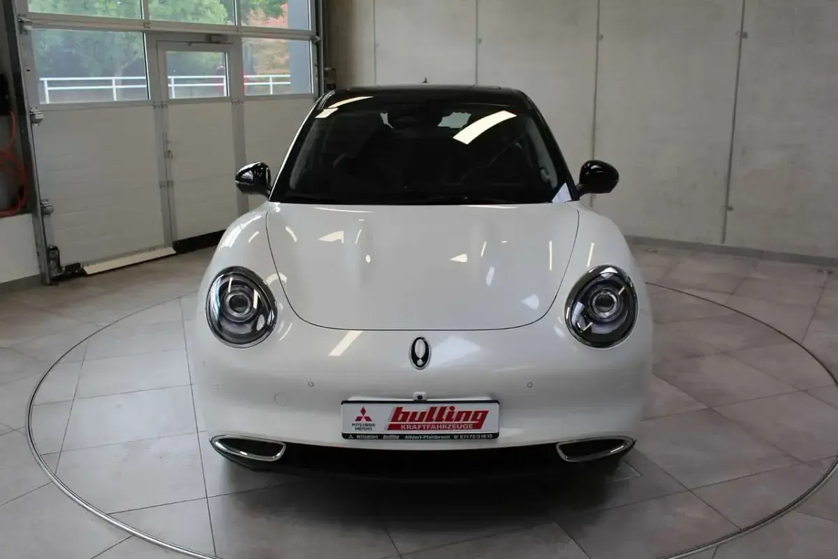 Gebraucht Ora 03 Pro+ 125 kW (171 PS) 2023 Moonlight white/starry black Kleinwagen
