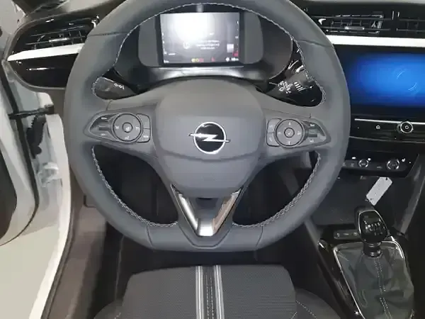 Neu Opel Corsa 101 PS (74 kW) 2026 Kontur weiß (metallic) Kleinwagen