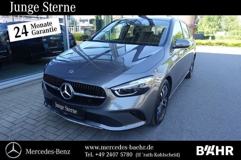 Lack mountaingrau Gebraucht 2024 Mercedes B200 Progressive Van / Kleinbus | 35.950 € (Teuer) - Bild 1/4
