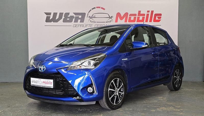 Blau Gebraucht 2018 Toyota Yaris Hybrid Kleinwagen | 14.190 € (Guter Preis) - Bild 1/4