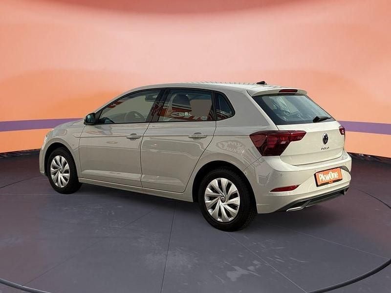 Gebraucht VW Polo Life 70 PS (51 kW) 2023 Grau Kleinwagen