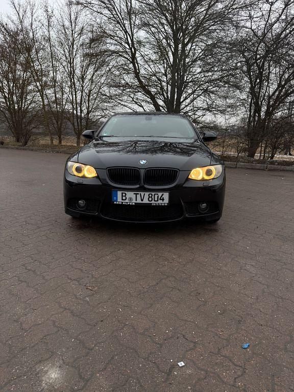 Gebraucht BMW 335 Cabriolet M Performance 400 PS (294 kW) 2008 Schwarz Cabrio