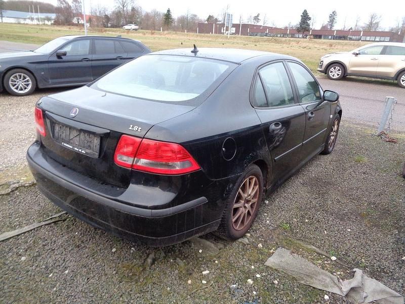 Usata Saab 9-3 Linear 196 CV (144 kW) 2007 Nero Berlina