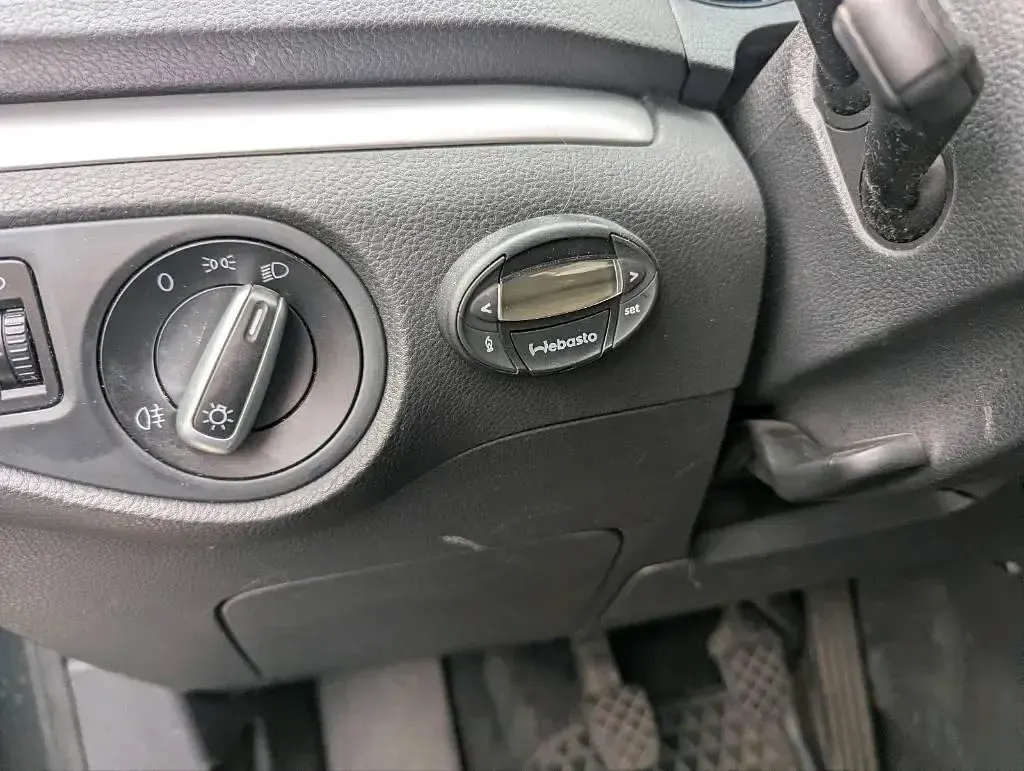 Gebraucht VW Sharan 140 PS (102 kW) 2011 Grau Van / Kleinbus