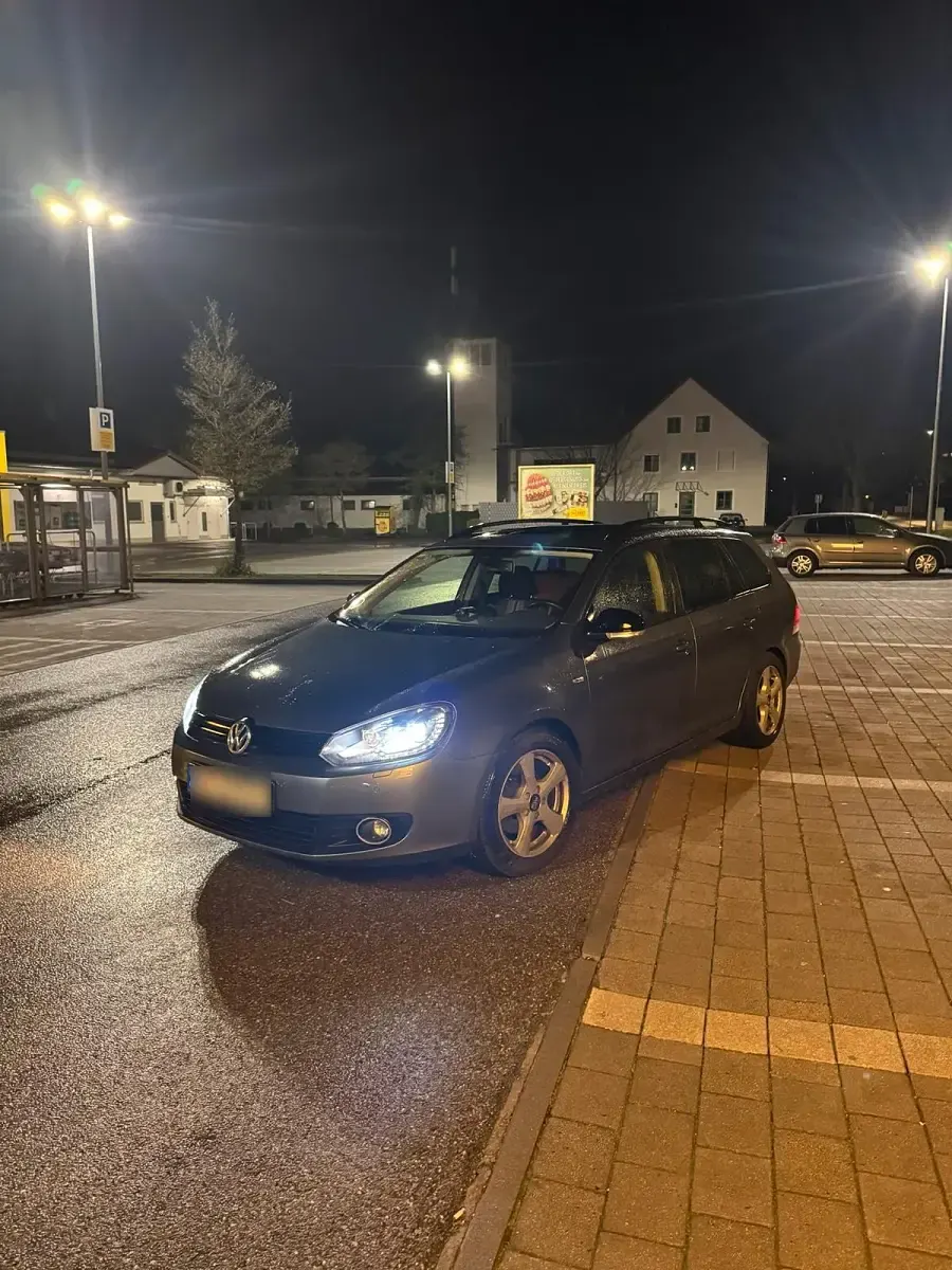 Gebraucht VW Golf VII 105 PS (77 kW) 2013 Grau Kombi