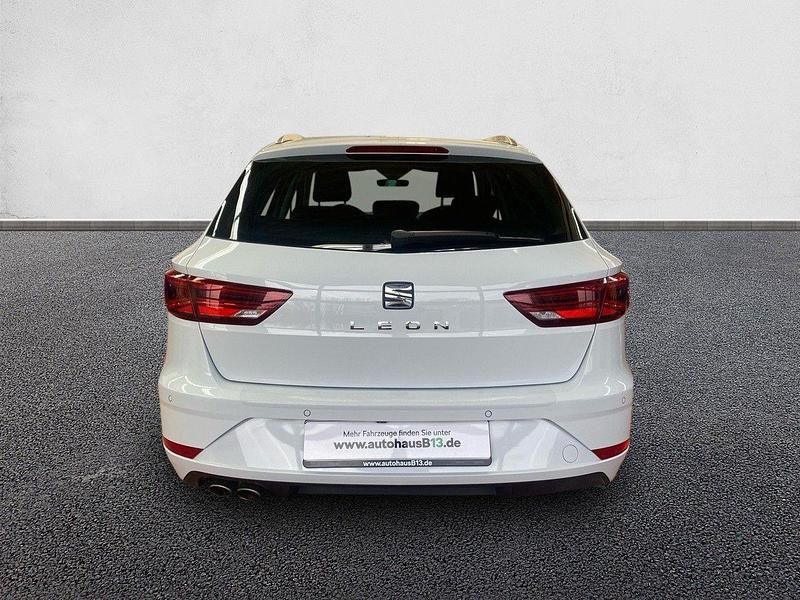 Gebraucht Seat Leon XCELLENCE 150 PS (110 kW) 2020 Weiß Kombi