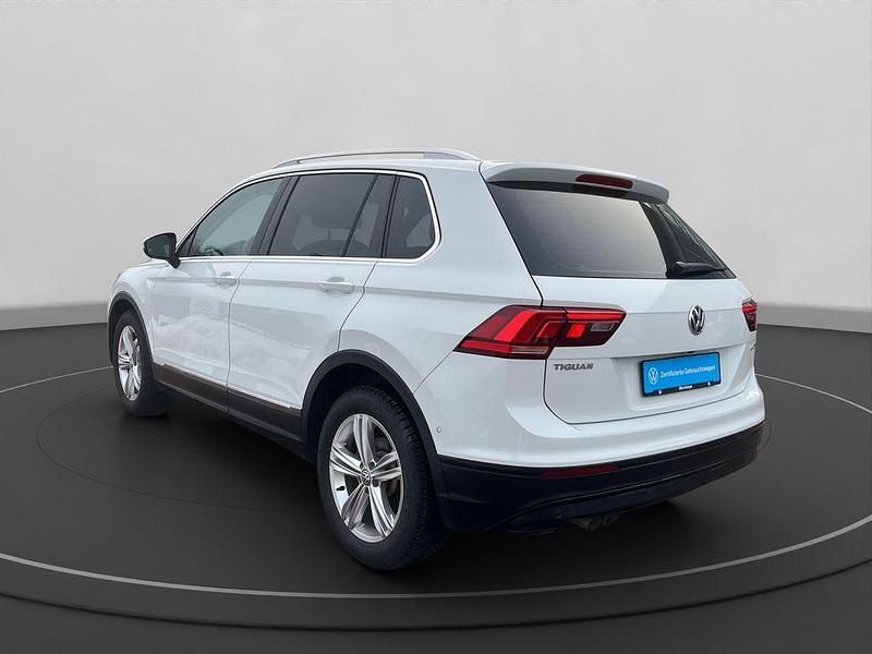 Gebraucht VW Tiguan Comfortline 150 PS (110 kW) 2016 Weiß SUV