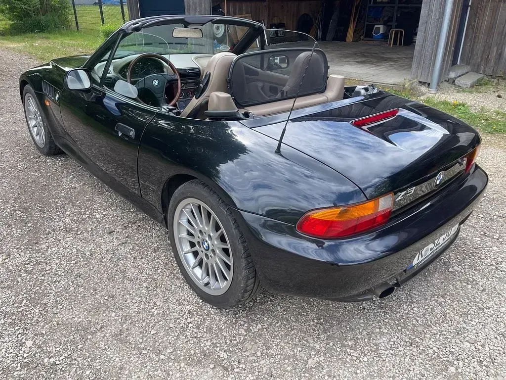 Occasion BMW Z3 Performance 116 ch (85 kW) 1996 Noir Cabriolet