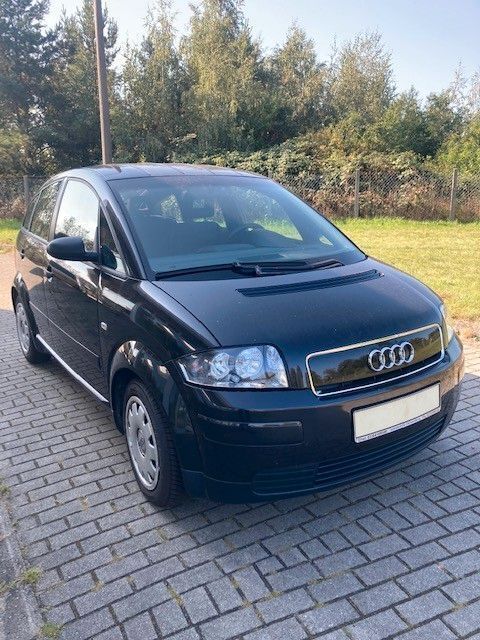 Gebraucht Audi A2 75 PS (55 kW) 2002 Schwarz Kleinwagen