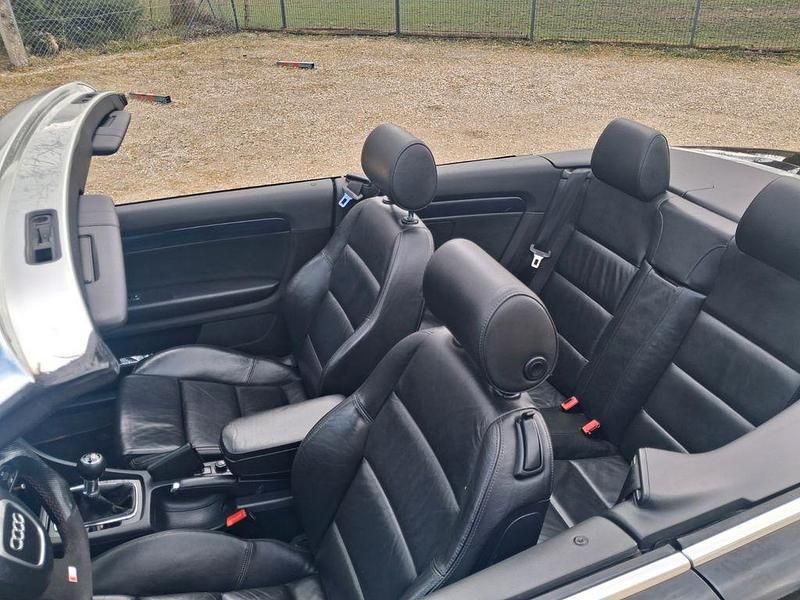 Gebraucht Audi A4 Cabriolet Performance 163 PS (119 kW) 2004 Schwarz Cabrio