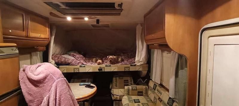 Gebraucht Mercedes 220 129 PS (94 kW) 2002