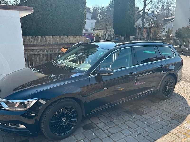 Gebraucht VW Passat 150 PS (110 kW) 2017 Schwarz Kombi