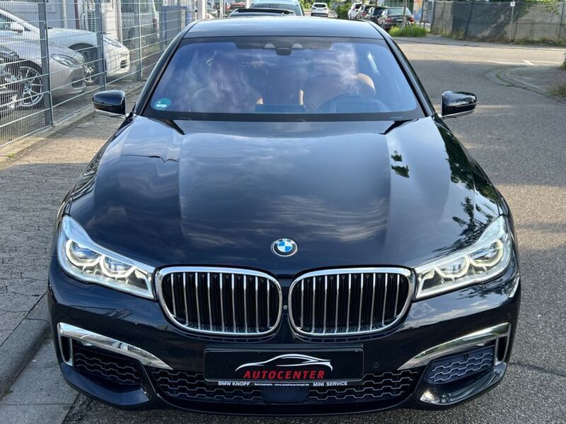 Gebraucht BMW 750 M Sport 449 PS (330 kW) 2016 Blau Limousine