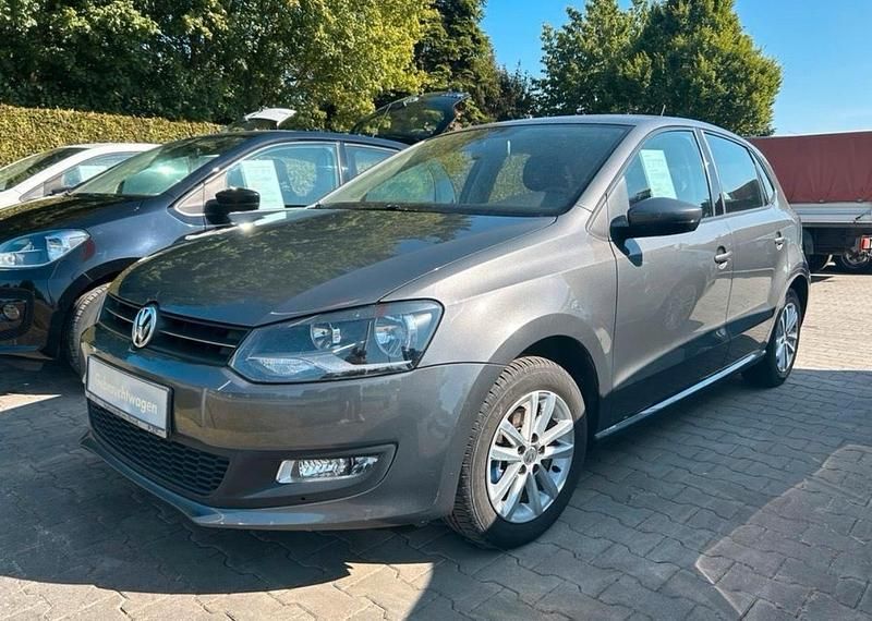 Silber Gebraucht 2011 VW Polo Comfortline Kleinwagen | 4.400 € (Fairer Preis) - Bild 1/4