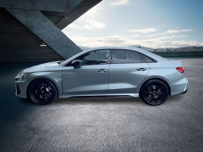 Gebraucht Audi RS3 Exclusive 400 PS (294 kW) 2026 Individuallackierung grigio tita Limousine
