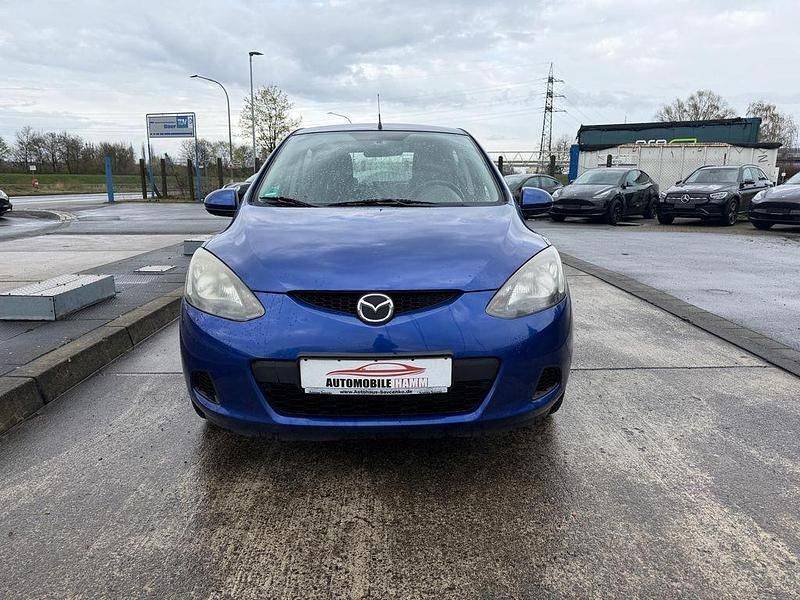 Gebraucht Mazda 2 Independence 75 PS (55 kW) 2009 Blau Kleinwagen