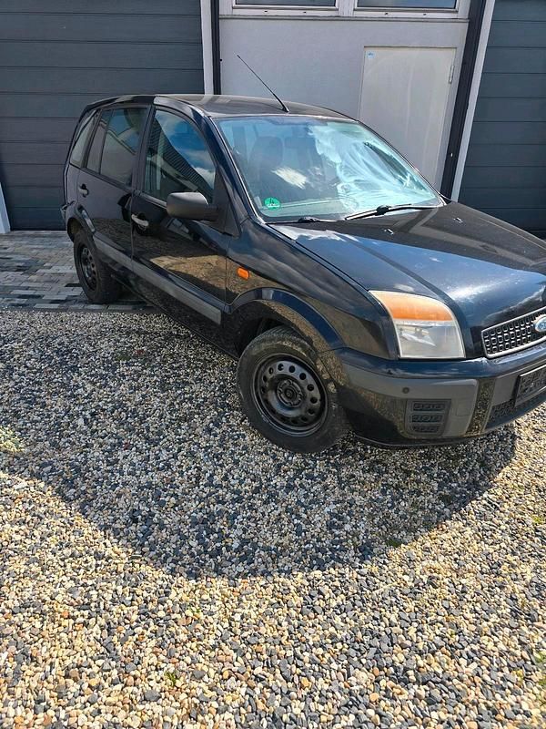 Gebraucht Ford Fusion 80 PS (58 kW) 2006 Kleinwagen