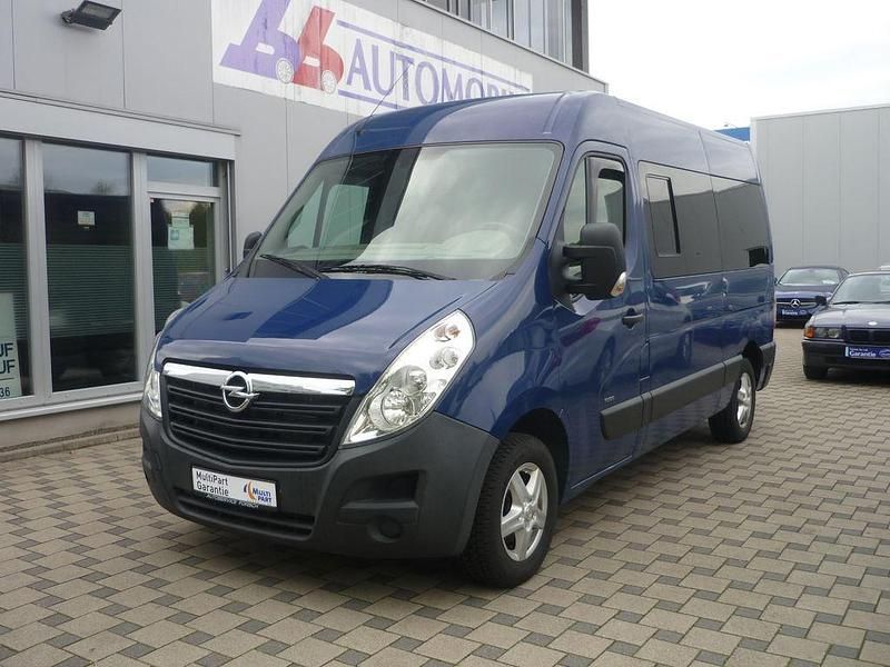 Second-hand Opel Movano 145 CP (106 kW) 2016 Albastru Van