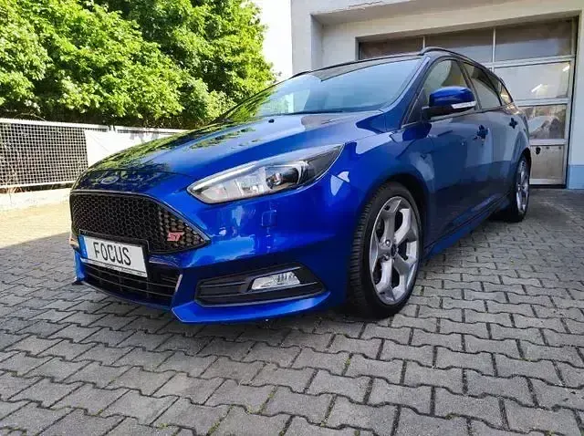 Gebraucht Ford Focus ST 250 PS (183 kW) 2018 Blau Kombi