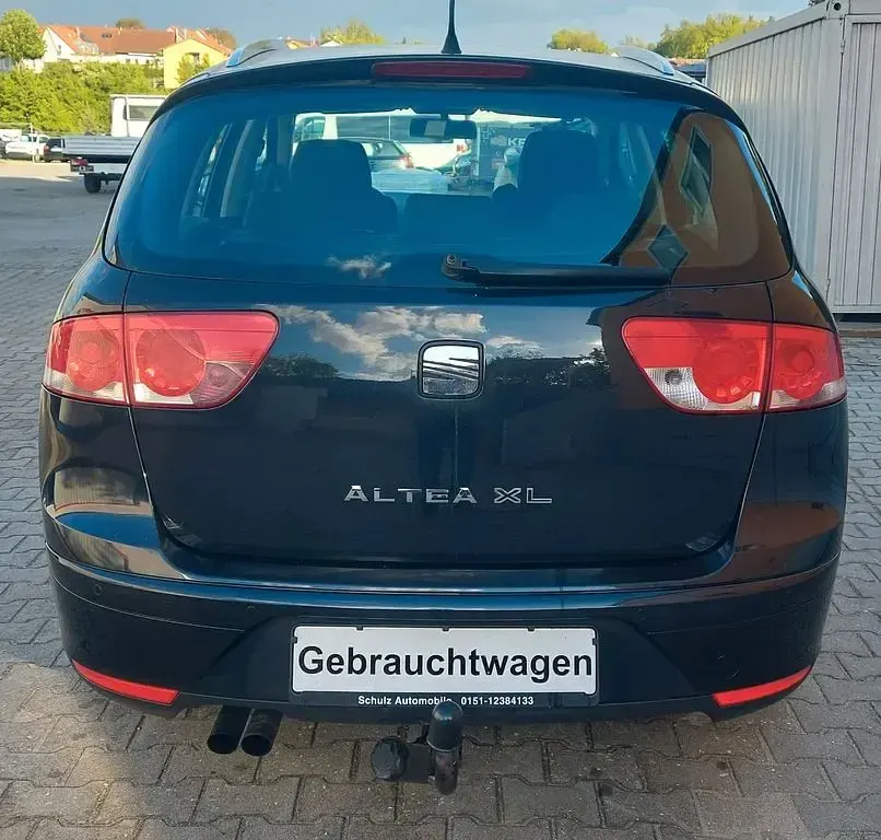 Gebraucht Seat Altea XL Stylance 125 PS (91 kW) 2010 Schwarz Van / Kleinbus