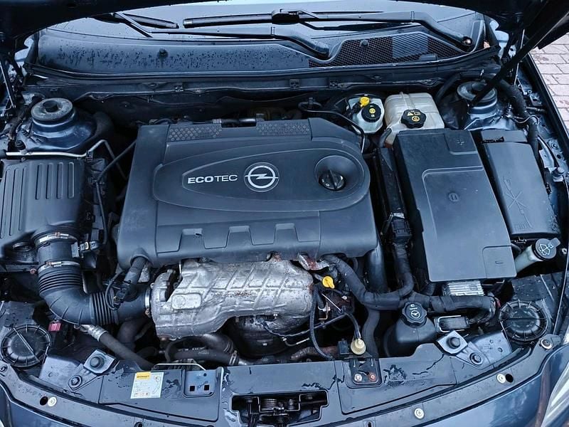 Gebraucht Opel Insignia 131 PS (96 kW) 2010 Blau Kombi