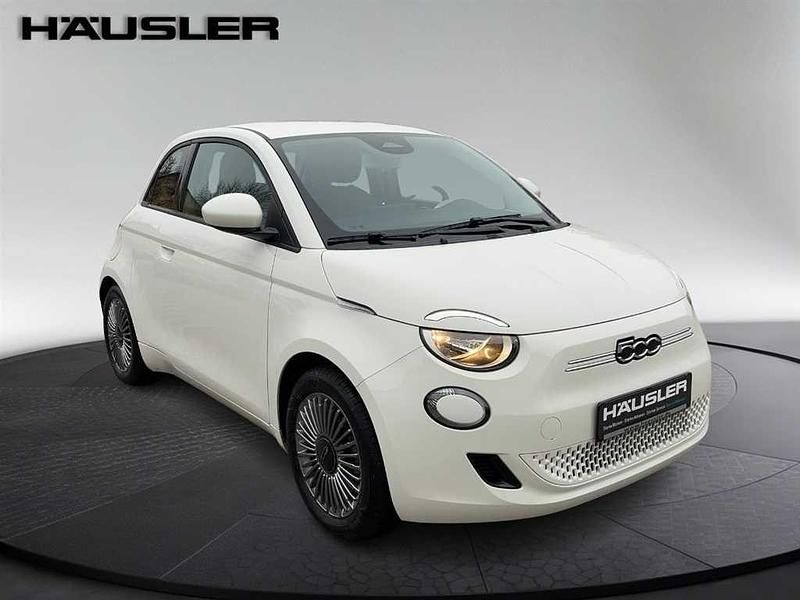Gebraucht Fiat 500e Icon 86 kW (118 PS) 2021 Weiß Kleinwagen