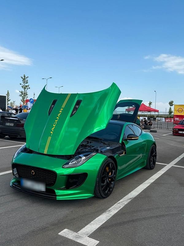 Gebraucht 2016 Jaguar F-Type Coupé | 44.000 € - Bild 1/4