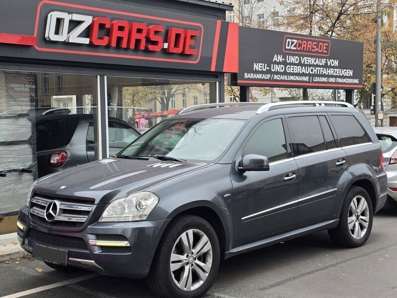 Grau Gebraucht 2011 Mercedes GL350 SUV | 16.990 € (Guter Preis) - Bild 1/4