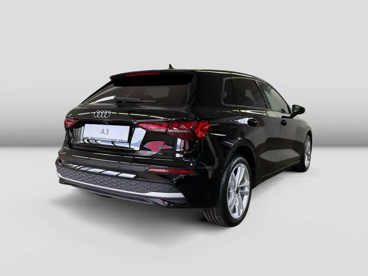 Neu Audi A3 Advanced 204 PS (150 kW) 2026 Brillantschwarz Limousine