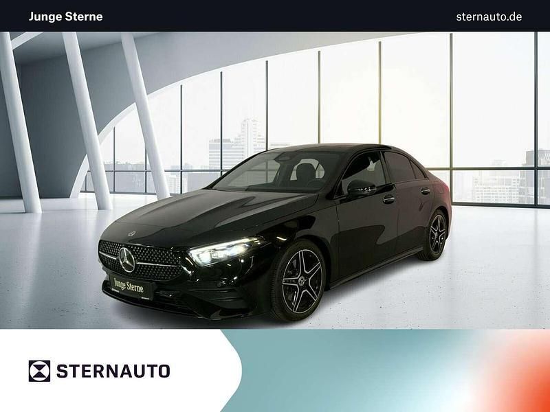 Schwarz Gebraucht 2024 Mercedes A220 AMG Limousine | 35.480 € (Guter Preis) - Bild 1/4