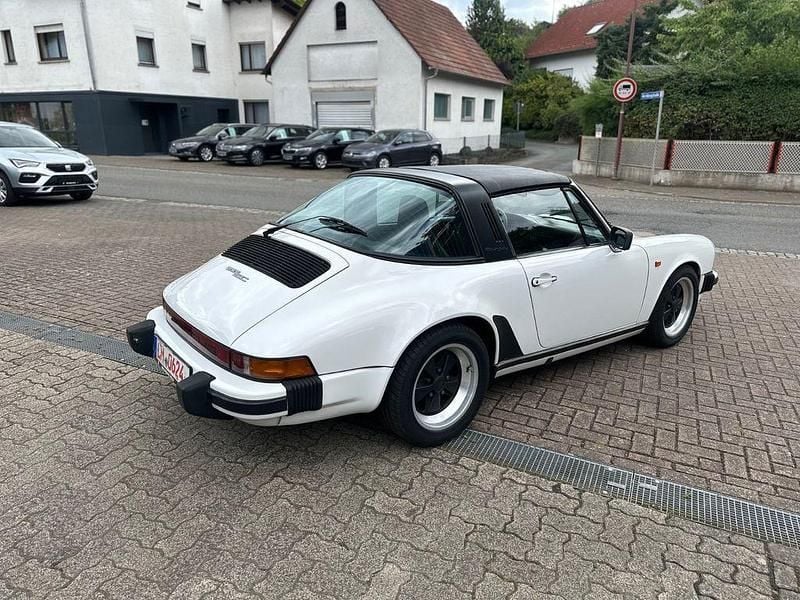 Gebraucht Porsche 911SC 204 PS (150 kW) 1983 Weiß Cabrio