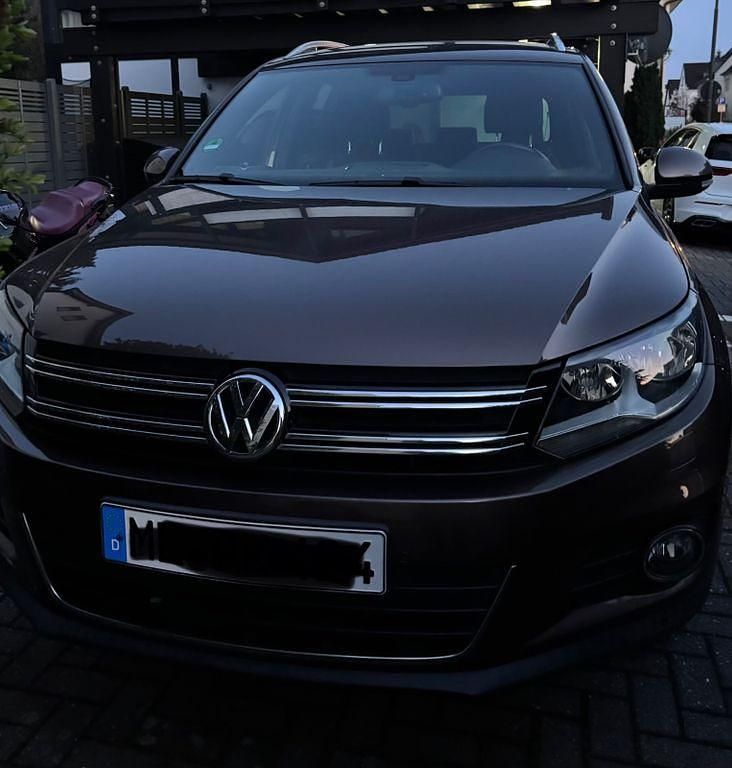 Gebraucht VW Tiguan 122 PS (89 kW) 2013 Braun SUV