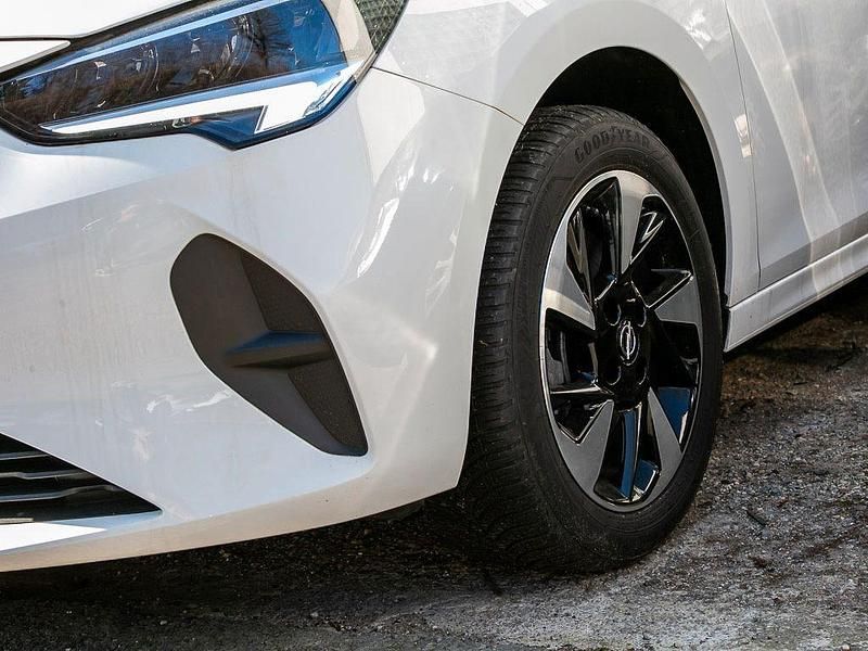 Gebraucht Opel Corsa-e Elegance 100 kW (136 PS) 2022 Weiß Kleinwagen